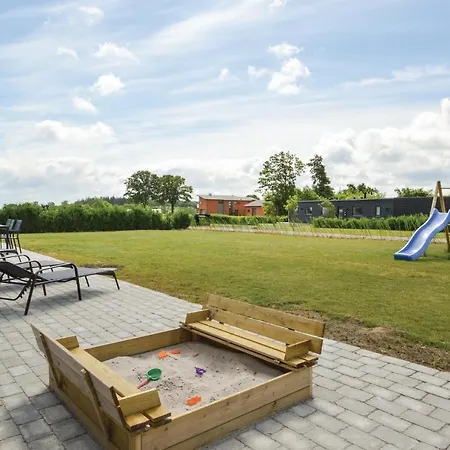 Four-bedroom In Haderslev