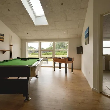 度假居 Four-bedroom In Haderslev 哈泽斯莱乌